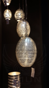 72 - 3 Ei M ca. 30 x 20 cm filigran Silber