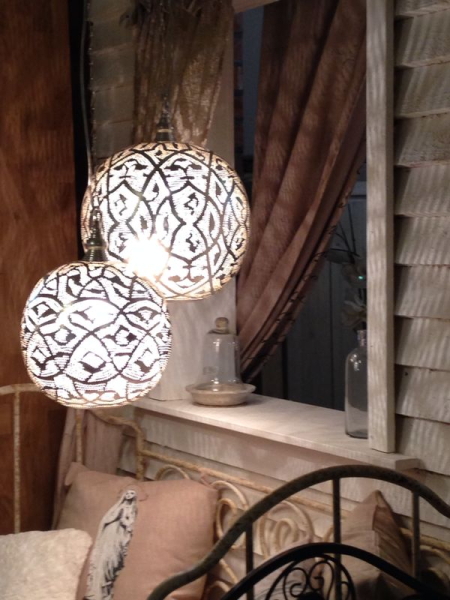 Amun-Light.com